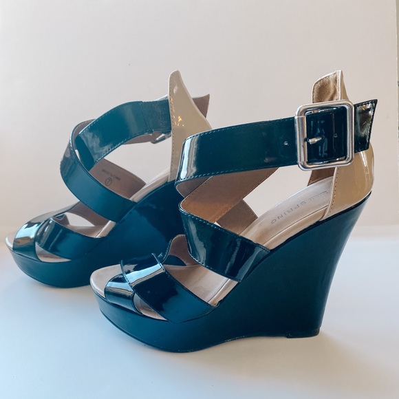 Call it Spring Platform Sandals - Picture 1 of 4
